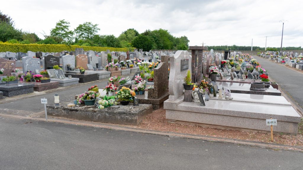 Mairie Douvrin - Cimetière - Municipal